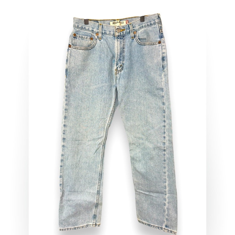 Light Wash Women's Jeans - Classic Straight Leg